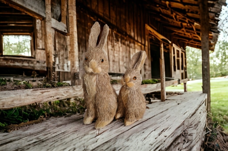 Słomiany-Zając-Wielkanocny-mały–Naturalna-Dekoracja-wielkanoc