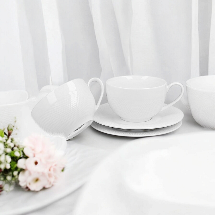 Zestaw-filiżanek-filiżanki-do-kawy-porcelana-2-sztuki-diamond-durable-biała-porcelana.png